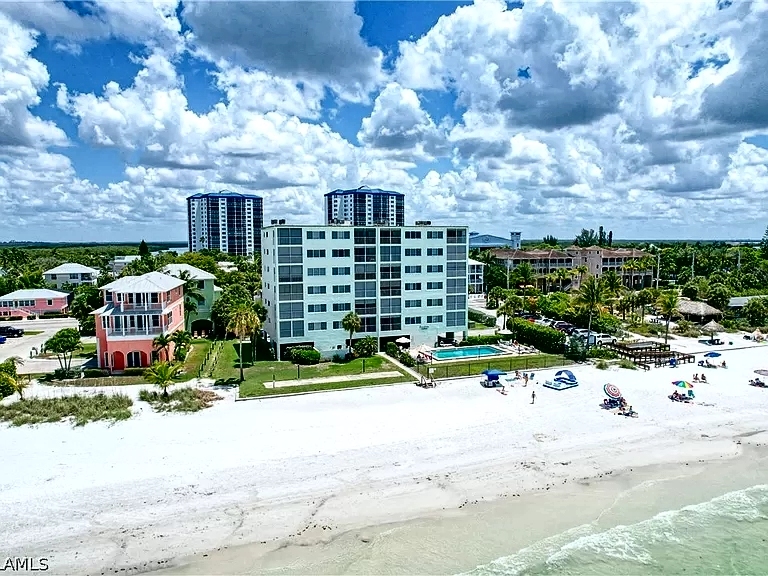 Strandview from the Gulf side.